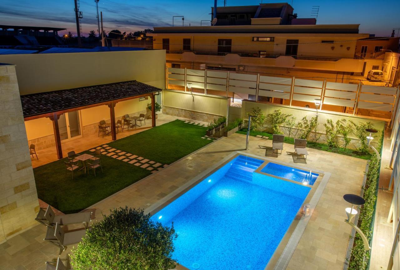Il Casale Normanno Hotel San Vito dei Normanni Bagian luar foto